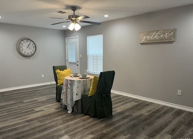 3-bedroom rental at 2830 Christian Dr in San Antonio, TX — photo 4