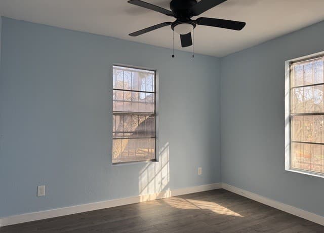 2-bedroom rental at 118 Cant Stop in San Antonio, TX — photo 5