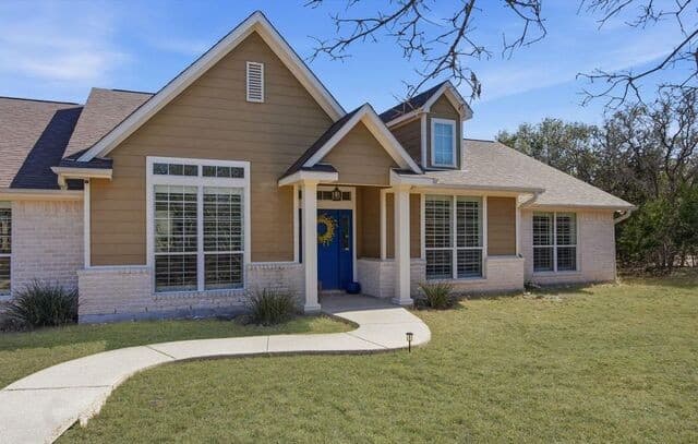 4-bedroom rental at 318 River Ridge in Boerne, TX — photo 1