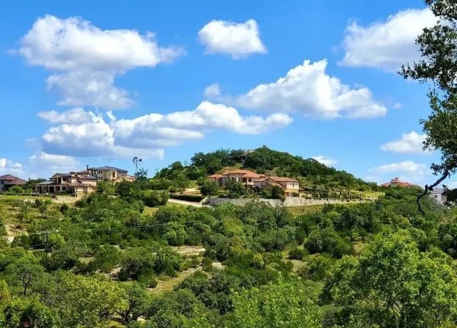 rental at 23906 Carina in San Antonio, TX — photo 4
