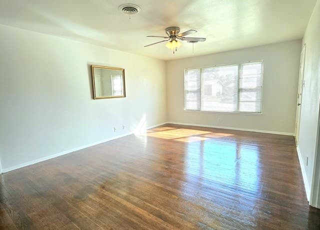 3-bedroom rental at 4703 Chedder Dr. in San Antonio, TX — photo 5