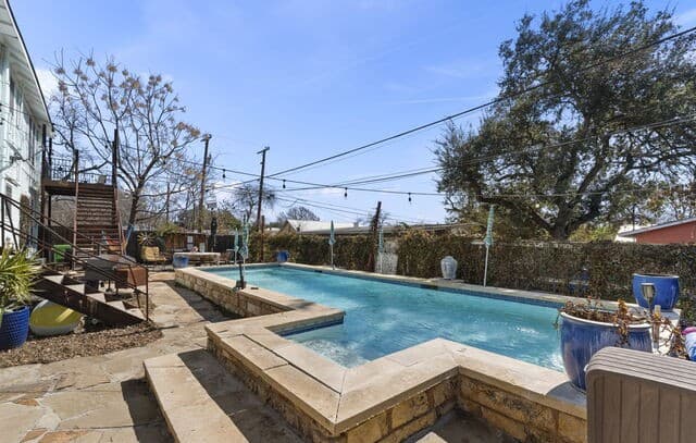 Home for sale at 3221 N Flores in San Antonio, TX — photo 2