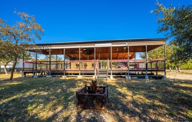 Home for sale at 550 Private RD 1505 in Bandera, TX — photo 3