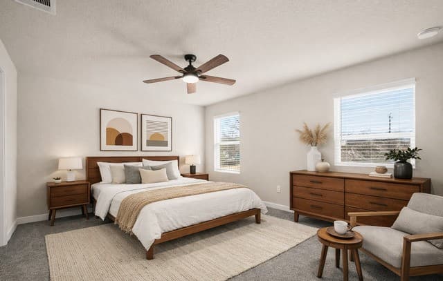 3-bedroom rental at 1422 Paso Hondo St in San Antonio, TX — photo 5