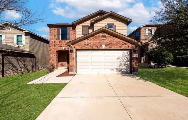 4-bedroom rental at 7454 Bluebonnet Bay in San Antonio, TX — photo 2