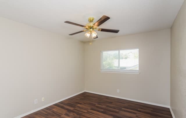 3-bedroom rental at 7139 Elusive Pass in San Antonio, TX — photo 5