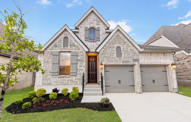 4-bedroom rental at 14146 Blind Bandit Crk in San Antonio, TX — photo 1
