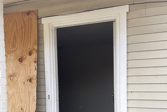 4-bedroom rental at 5522 Calistoga in San Antonio, TX — photo 2
