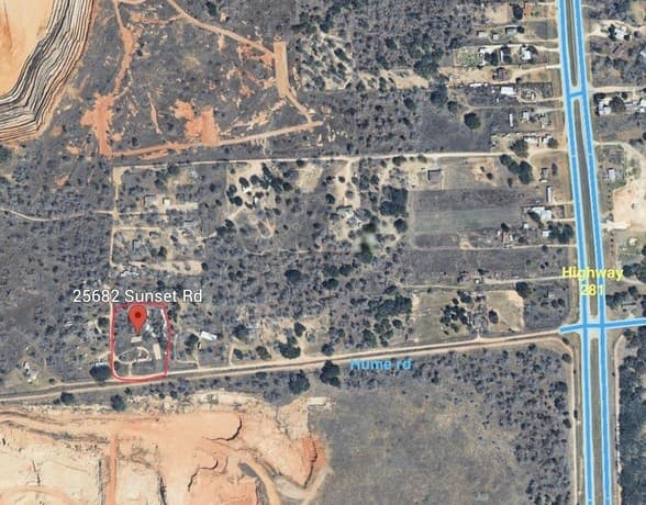 rental at 25682 Sunset Rd. in San Antonio, TX — photo 4