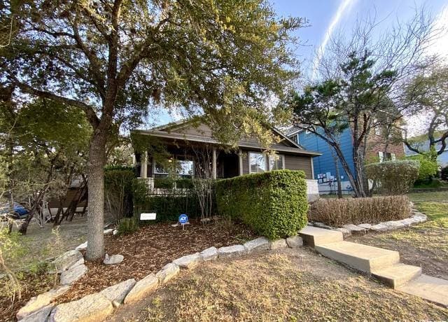 3-bedroom rental at 7530 Acorn Bend in San Antonio, TX — photo 1