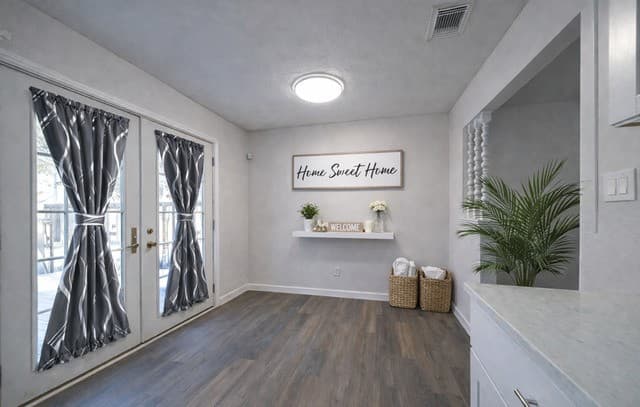 2-bedroom rental at 2408 Wild Turkey Unit 1 in San Antonio, TX — photo 4