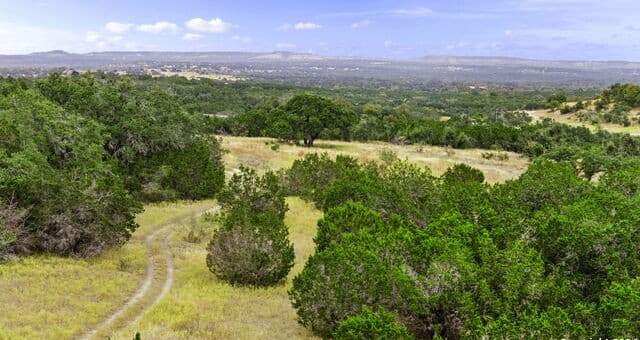 rental at 701 Windmill Ridge Dr. in Blanco, TX — photo 4