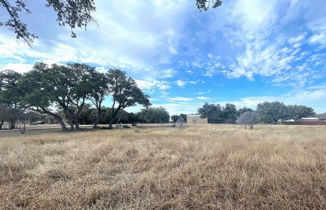 Home for sale at LOT 435 Horseshoe in Bandera, TX — photo 5
