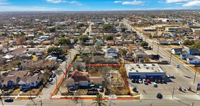 rental at 1802 Cincinnati in San Antonio, TX — photo 1