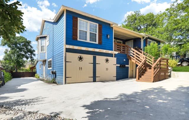 Home for sale at 425 Parland in San Antonio, TX — photo 2
