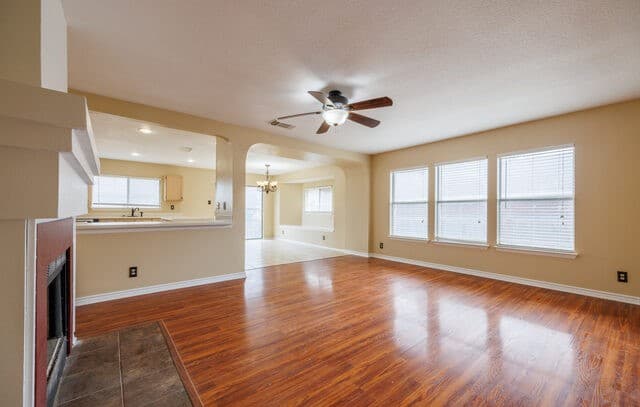 3-bedroom rental at 7812 Forest Dream in Live Oak, TX — photo 5