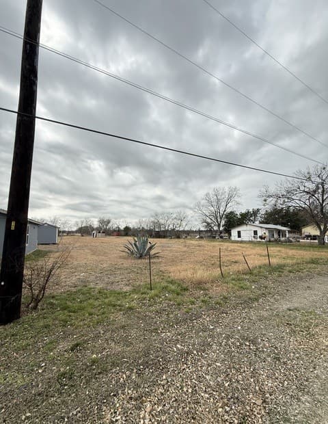 rental at 5510 Eunice in San Antonio, TX — photo 2