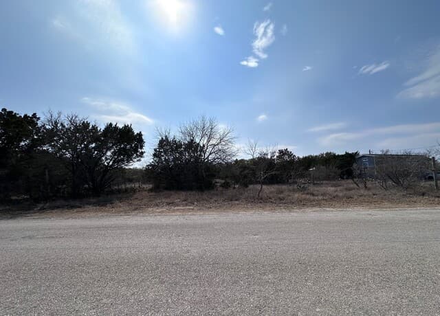 rental at 1341 Lakeshore in Bandera, TX — photo 5
