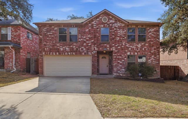 4-bedroom rental at 15715 Wood Sorrel in San Antonio, TX — photo 3