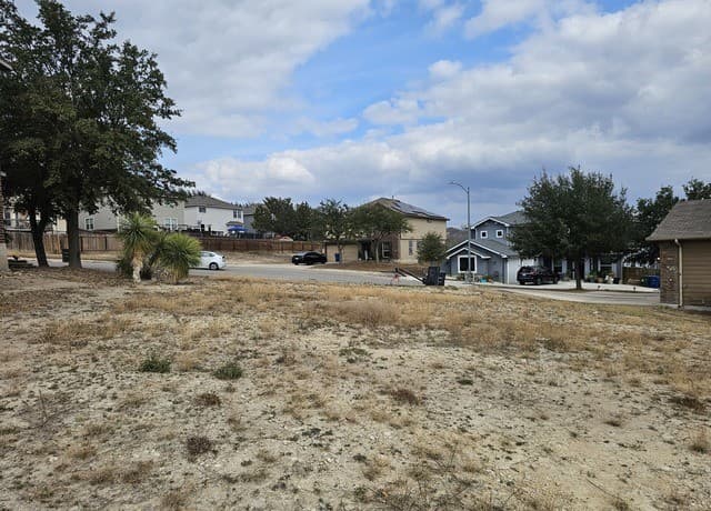 rental at 6719 Ambergris Cv in San Antonio, TX — photo 3