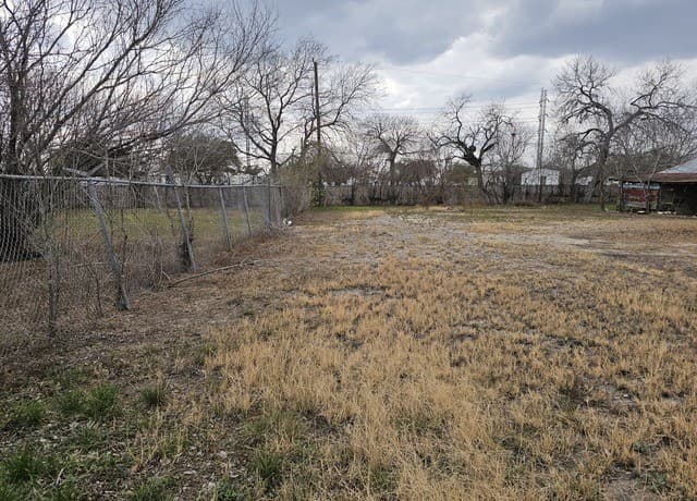 rental at 7519 Shetland Dr in San Antonio, TX — photo 3