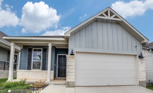 3-bedroom rental at 177 Acorn in Boerne, TX — photo 1