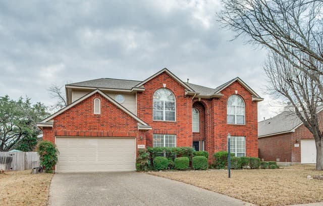 4-bedroom rental at 13431 Voelcker Ranch in San Antonio, TX — photo 1