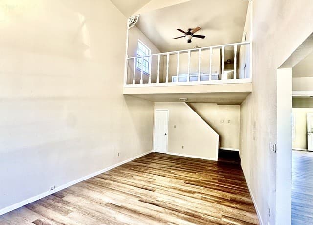 4-bedroom rental at 19524 S Benton in Lytle, TX — photo 2