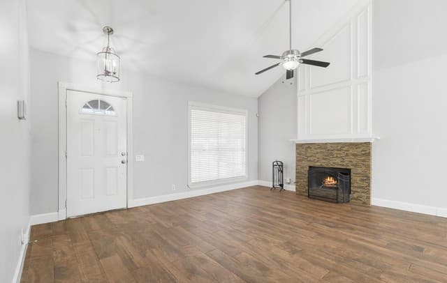 3-bedroom rental at 9135 Rue De Lis in San Antonio, TX — photo 2