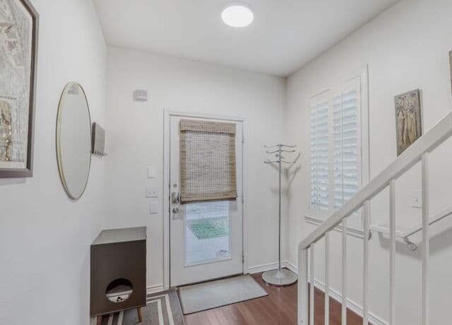 2-bedroom rental at 415 Santa Clara Unit 1 in San Antonio, TX — photo 4