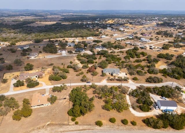 rental at 116 Riley Wood in Blanco, TX — photo 3