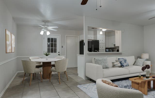 4-bedroom rental at 11519 Whisper Moss St in San Antonio, TX — photo 4