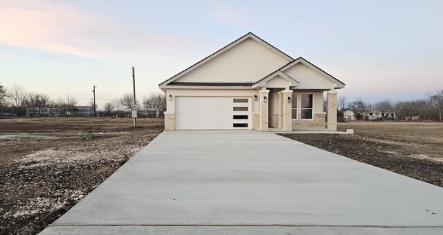4-bedroom rental at 12611 Toro Dr in Atascosa, TX — photo 1