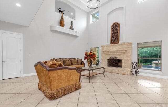 5-bedroom rental at 1130 Whispering Water in Spring Branch, TX — photo 5