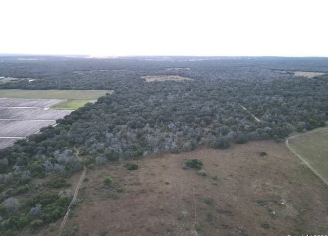 rental at 0 Bruce Rd. in Pleasanton, TX — photo 4