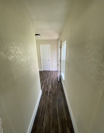 rental at 826 Schley Ave in San Antonio, TX — photo 5