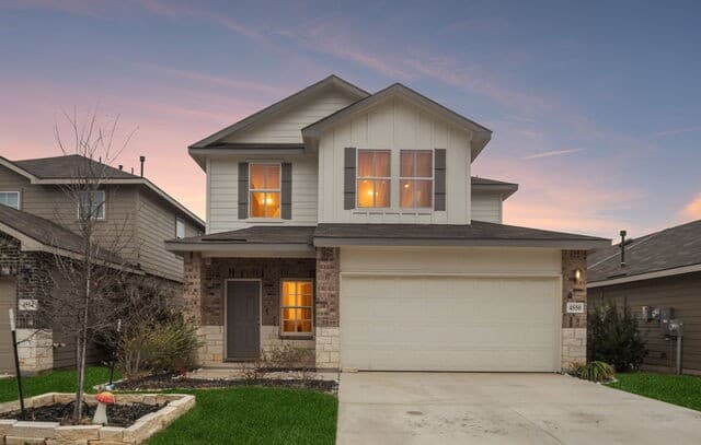 4-bedroom rental at 4550 Meerkat in Converse TX