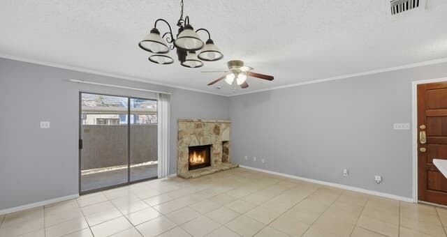 1-bedroom rental at 5322 Medical Dr Unit B103 in San Antonio, TX — photo 5
