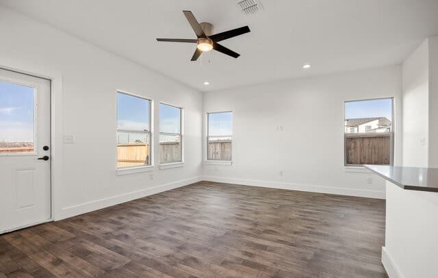 rental at 3362 Northwestern Dr in San Antonio, TX — photo 2