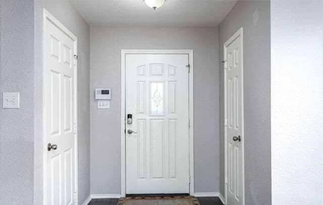 Home for sale at 9359 Maple Silver in San Antonio, TX — photo 4