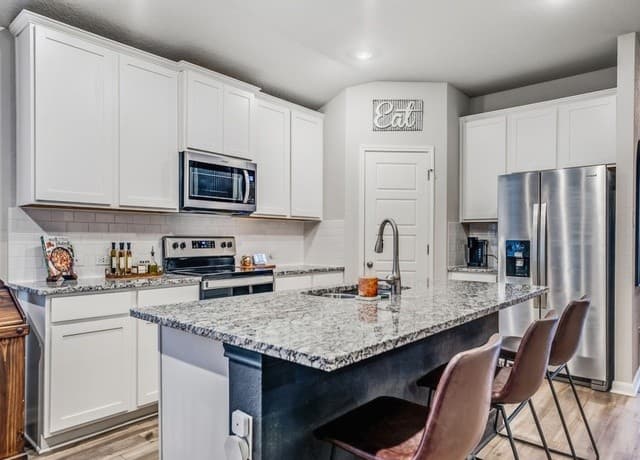 3-bedroom rental at 11535 Sagebrooke Run in San Antonio, TX — photo 5