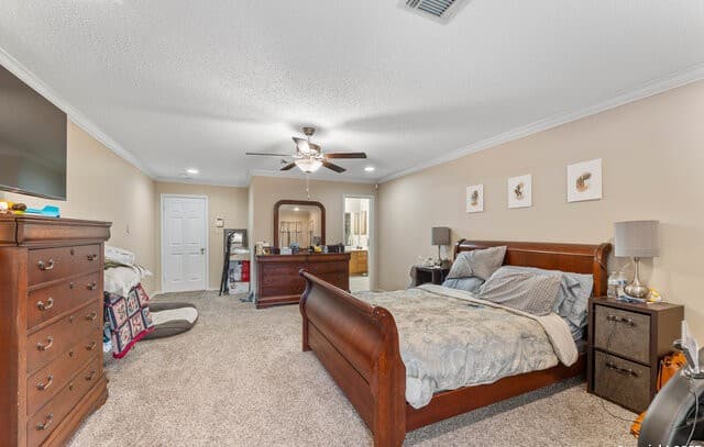 4-bedroom rental at 1600 Osage in Schertz, TX — photo 5