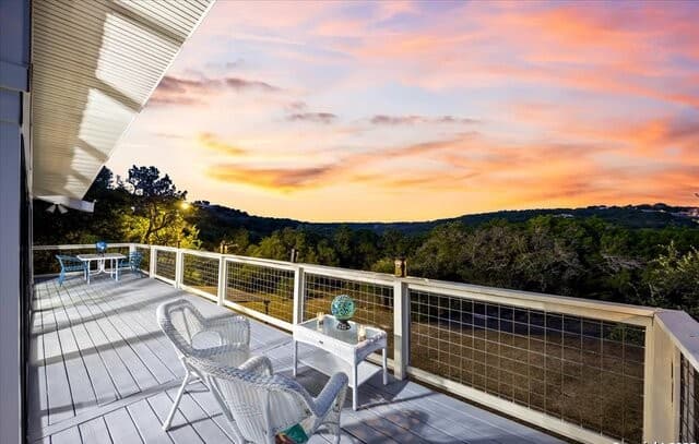 3-bedroom rental at 4250 Tanglewood Trl in Spring Branch, TX — photo 5