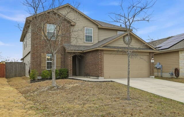 5-bedroom rental at 14022 Tyler Point in San Antonio, TX — photo 2