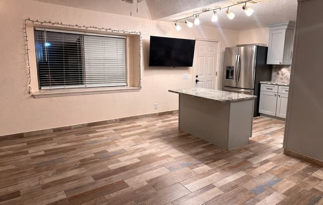 4-bedroom rental at 11334 Highcrest in San Antonio, TX — photo 2