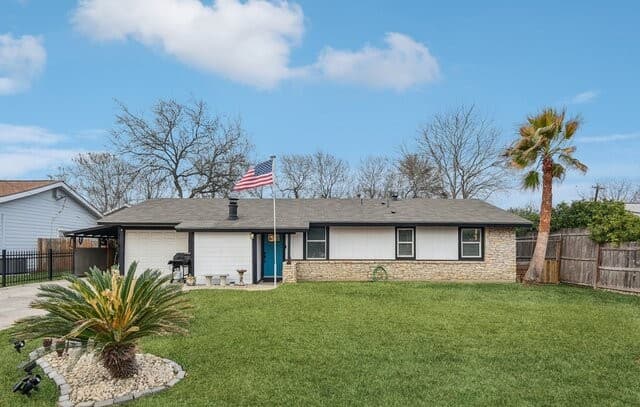 3-bedroom rental at 6267 Apple Valley in San Antonio, TX — photo 1
