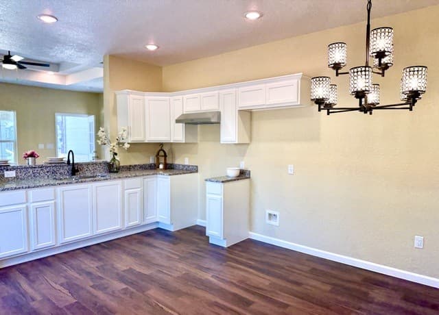 3-bedroom rental at 159 Allsup in San Antonio, TX — photo 4