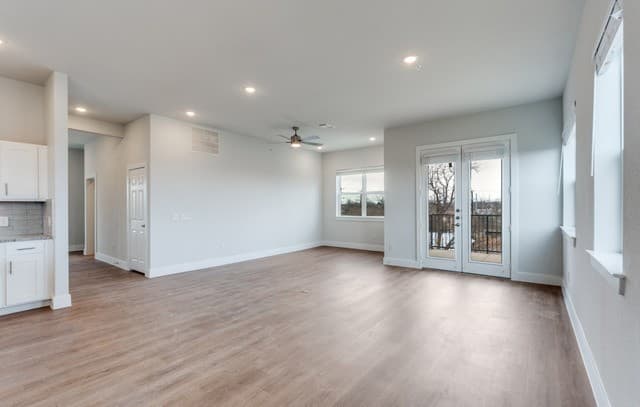 4-bedroom rental at 330 E Carson Unit 2301 in San Antonio TX