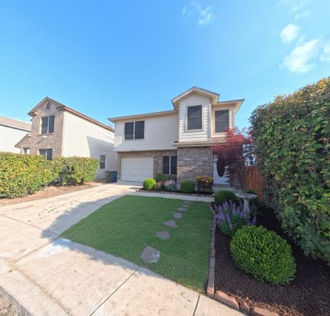 3-bedroom rental at 54 Badgers in San Antonio, TX — photo 2