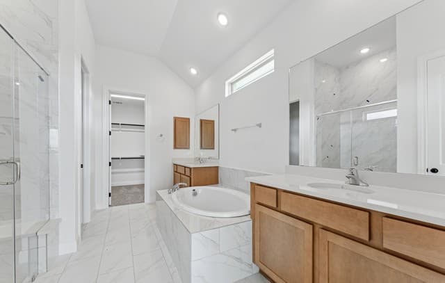 4-bedroom rental at 5011 Everly Terrace in San Antonio, TX — photo 5